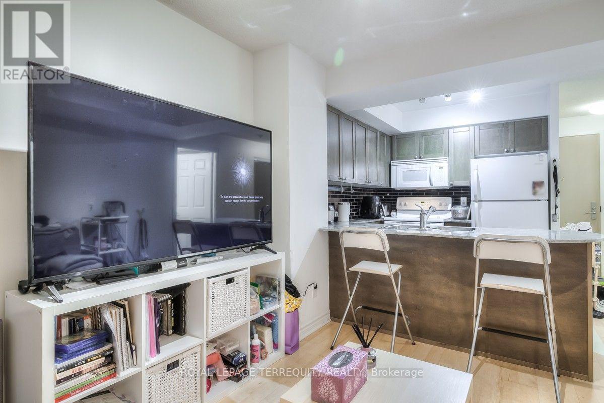 708 - 763 Bay Street, Toronto, Ontario  M5G 2R3 - Photo 19 - C13707182