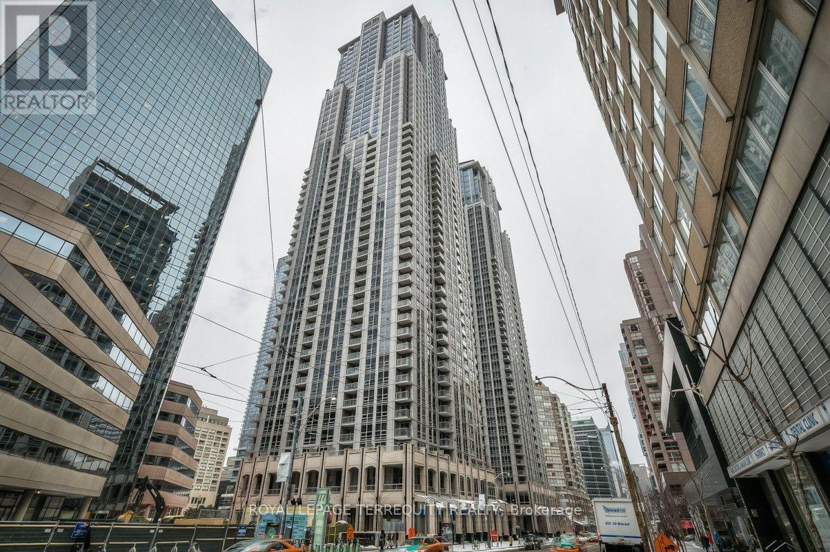708 - 763 Bay Street, Toronto, Ontario  M5G 2R3 - Photo 21 - C13707182