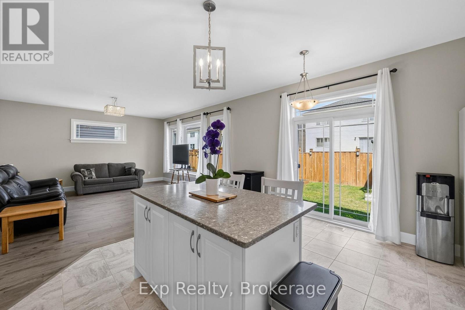 129 Brennan Crescent, Loyalist, Ontario  K0H 2H0 - Photo 17 - X13707194