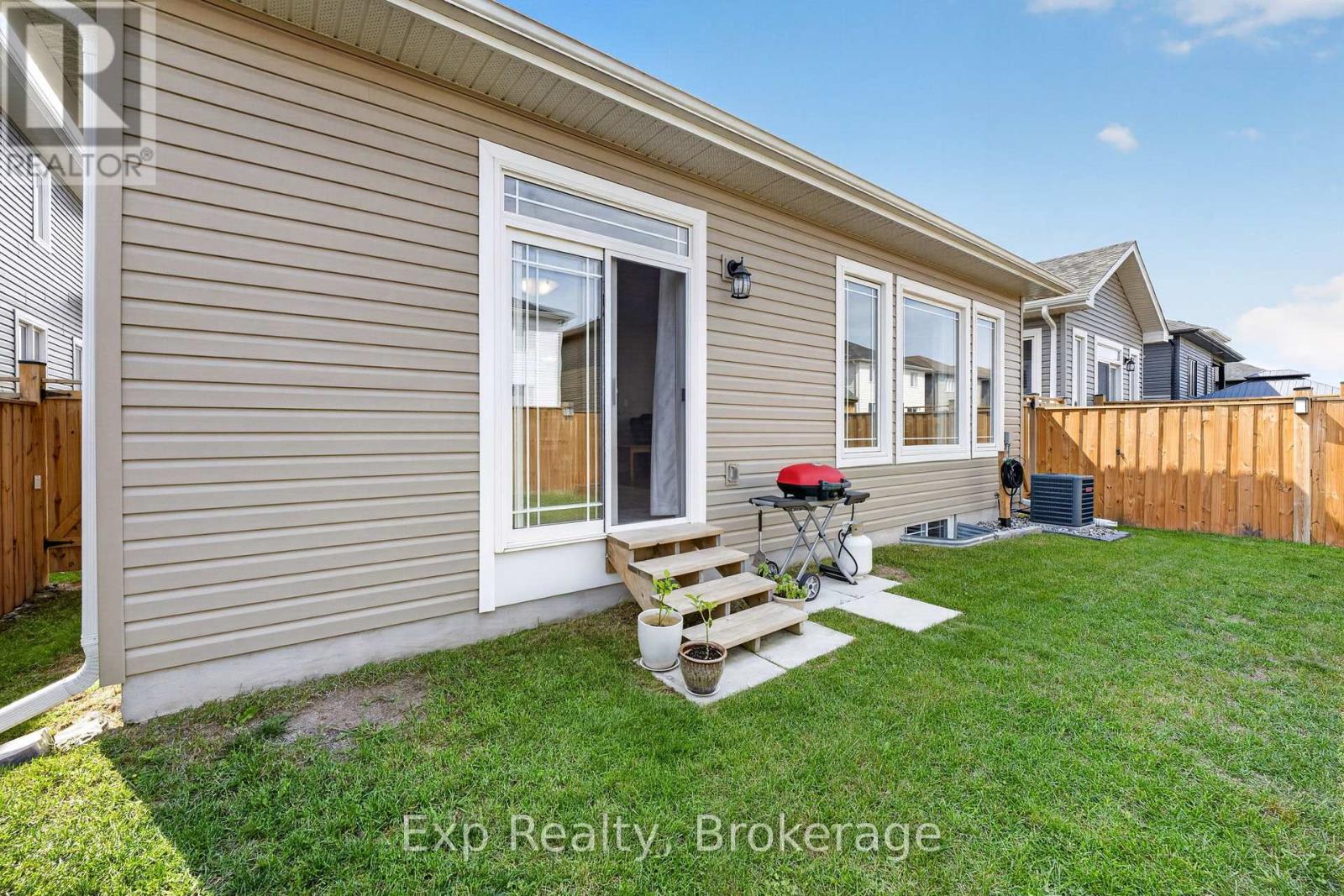 129 Brennan Crescent, Loyalist, Ontario  K0H 2H0 - Photo 21 - X13707194
