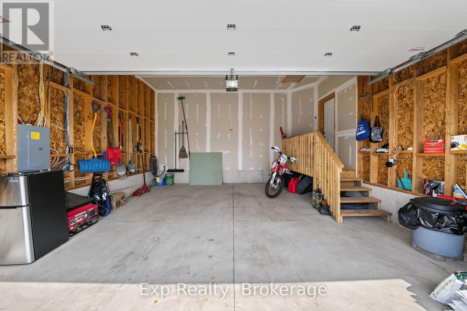 129 Brennan Crescent, Loyalist, Ontario  K0H 2H0 - Photo 24 - X13707194
