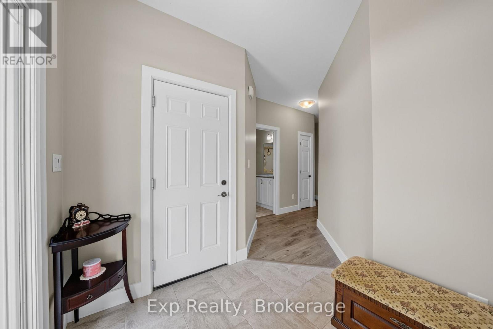 129 Brennan Crescent, Loyalist, Ontario  K0H 2H0 - Photo 5 - X13707194