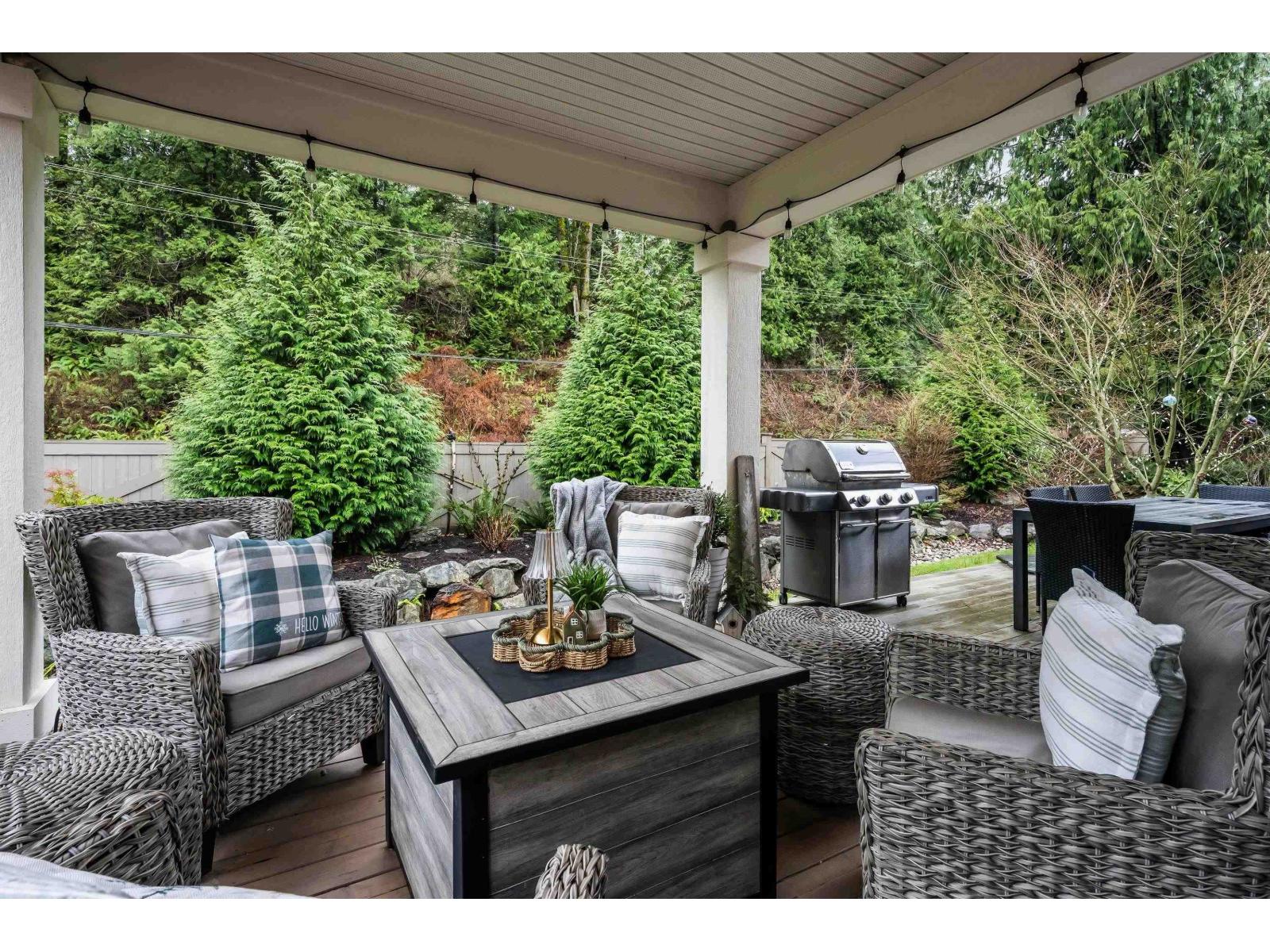 43360 Creekside Circle, Cultus Lake South, Lindell Beach, British Columbia  V2R 0Z4 - Photo 4 - R3137050