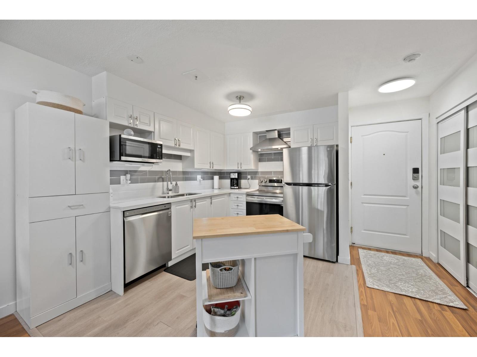 202 5765 Glover Road, Langley, British Columbia  V3A 8M8 - Photo 9 - R3158124
