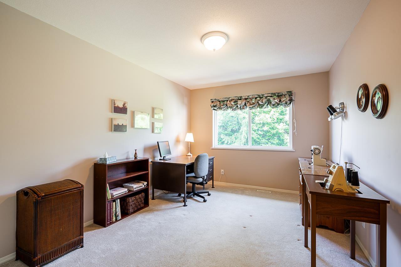 11443 Royal Crescent, Surrey, British Columbia  V3V 6V5 - Photo 24 - R3142933