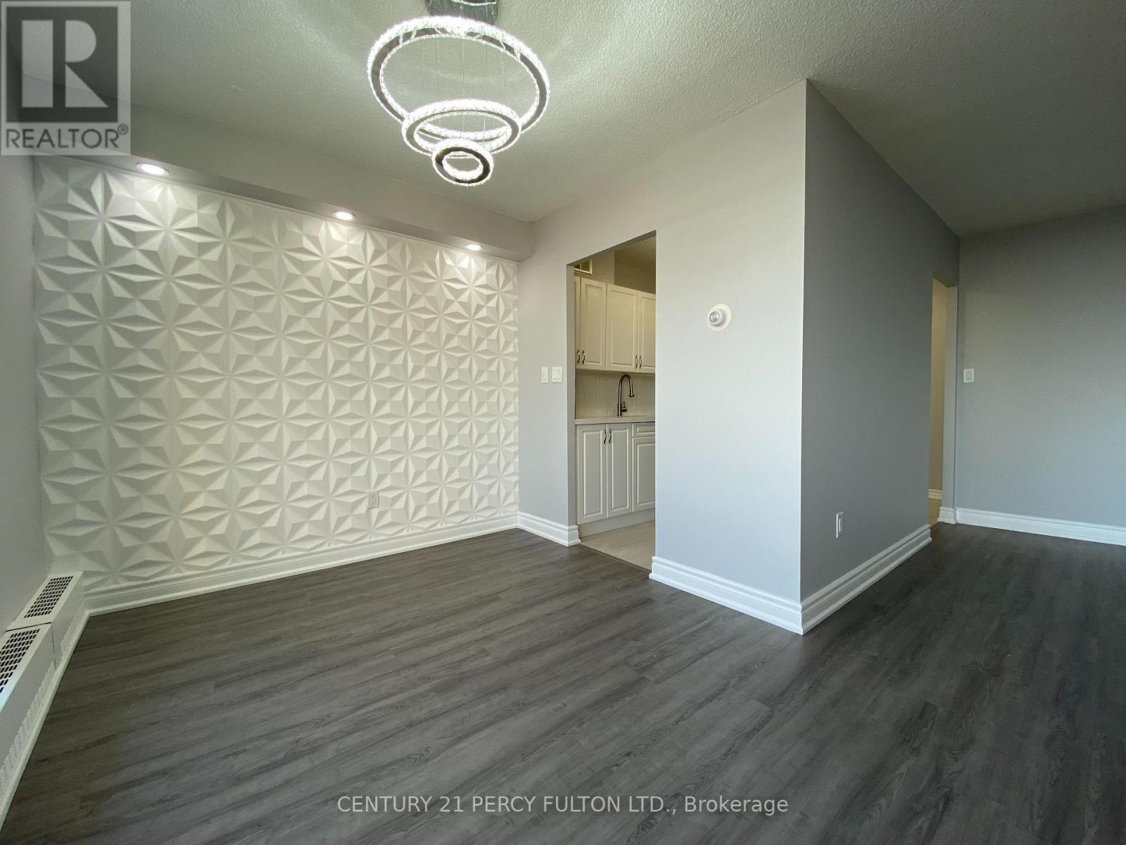 602 - 1250 Bridletowne Circle, Toronto, Ontario  M1W 2V1 - Photo 2 - E13707160