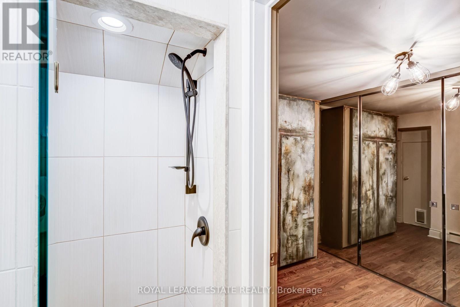 6 - 517 Kingston Road, Toronto, Ontario  M4L 1V5 - Photo 31 - E13707184