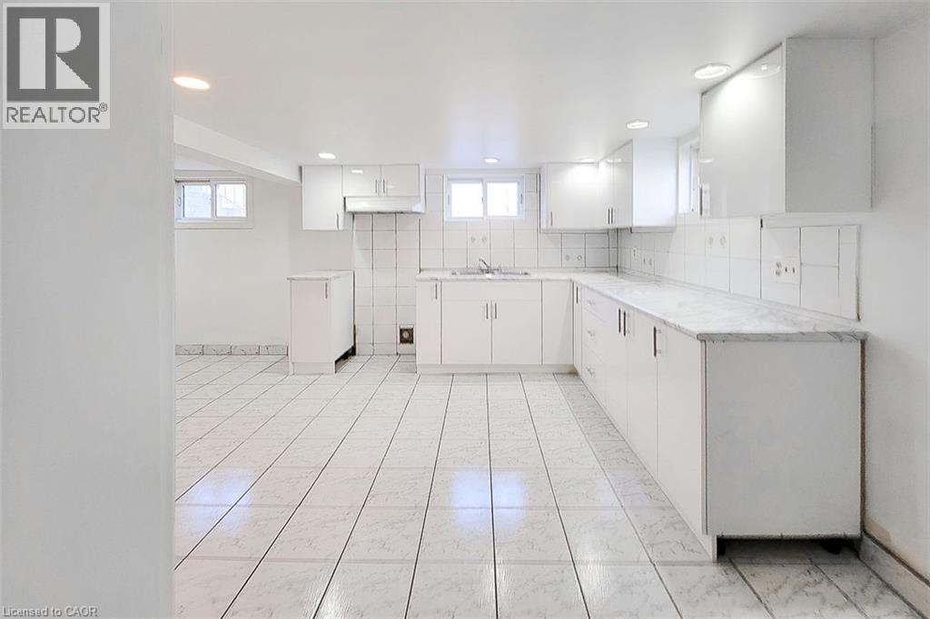 243 8 Highway, Stoney Creek, Ontario  L8G 1E2 - Photo 15 - 40844977