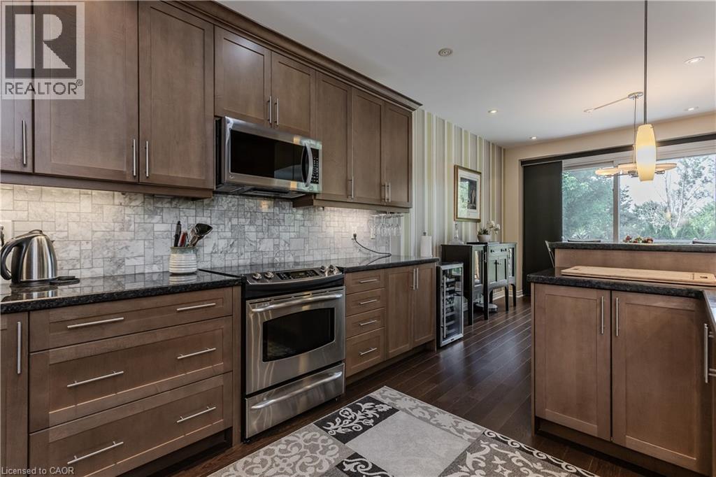 2330 Valleyridge Drive, Oakville, Ontario  L6M 5C7 - Photo 11 - 40845026