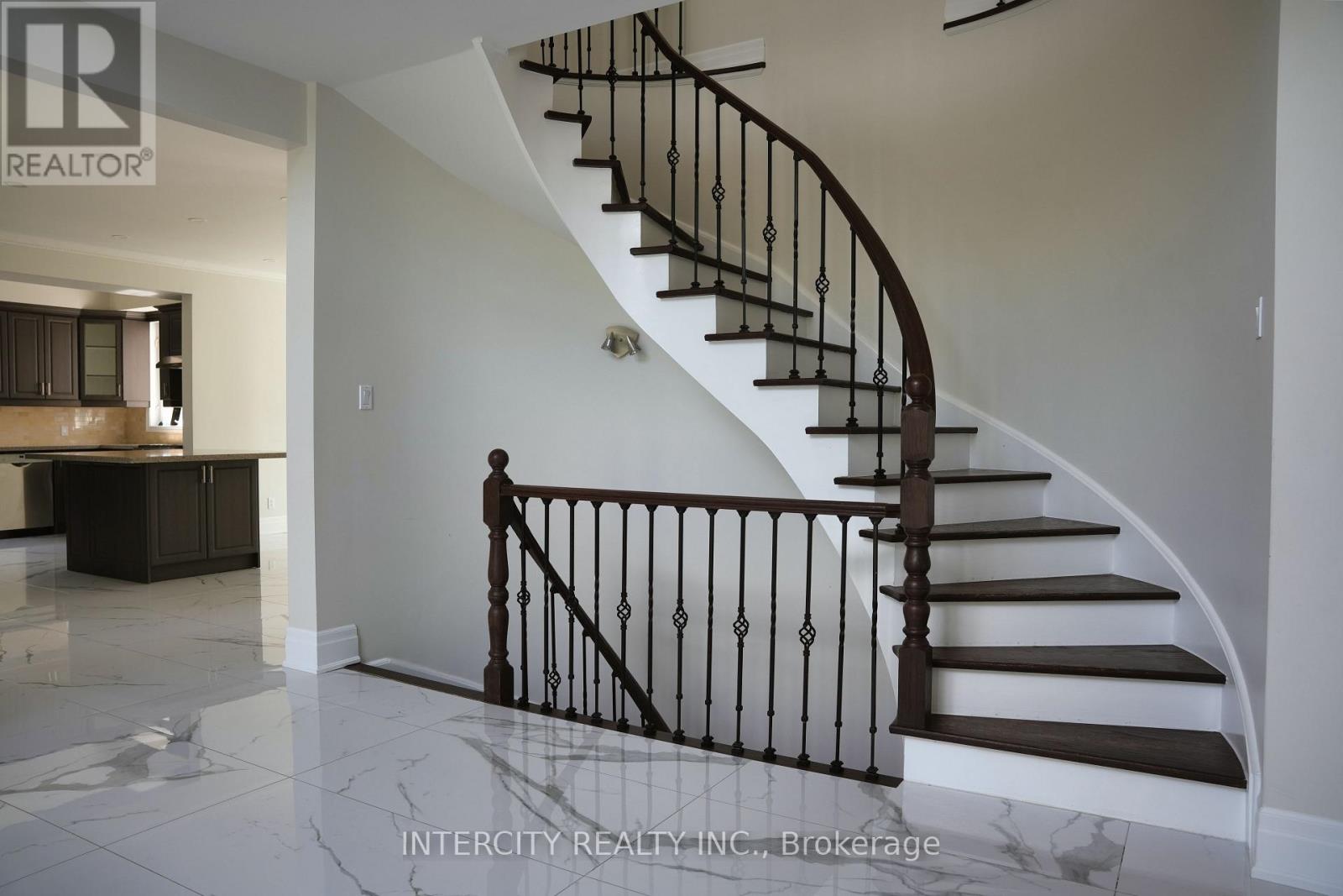 70 Belsite Court, Vaughan, Ontario  L0J 1C0 - Photo 16 - N13707094