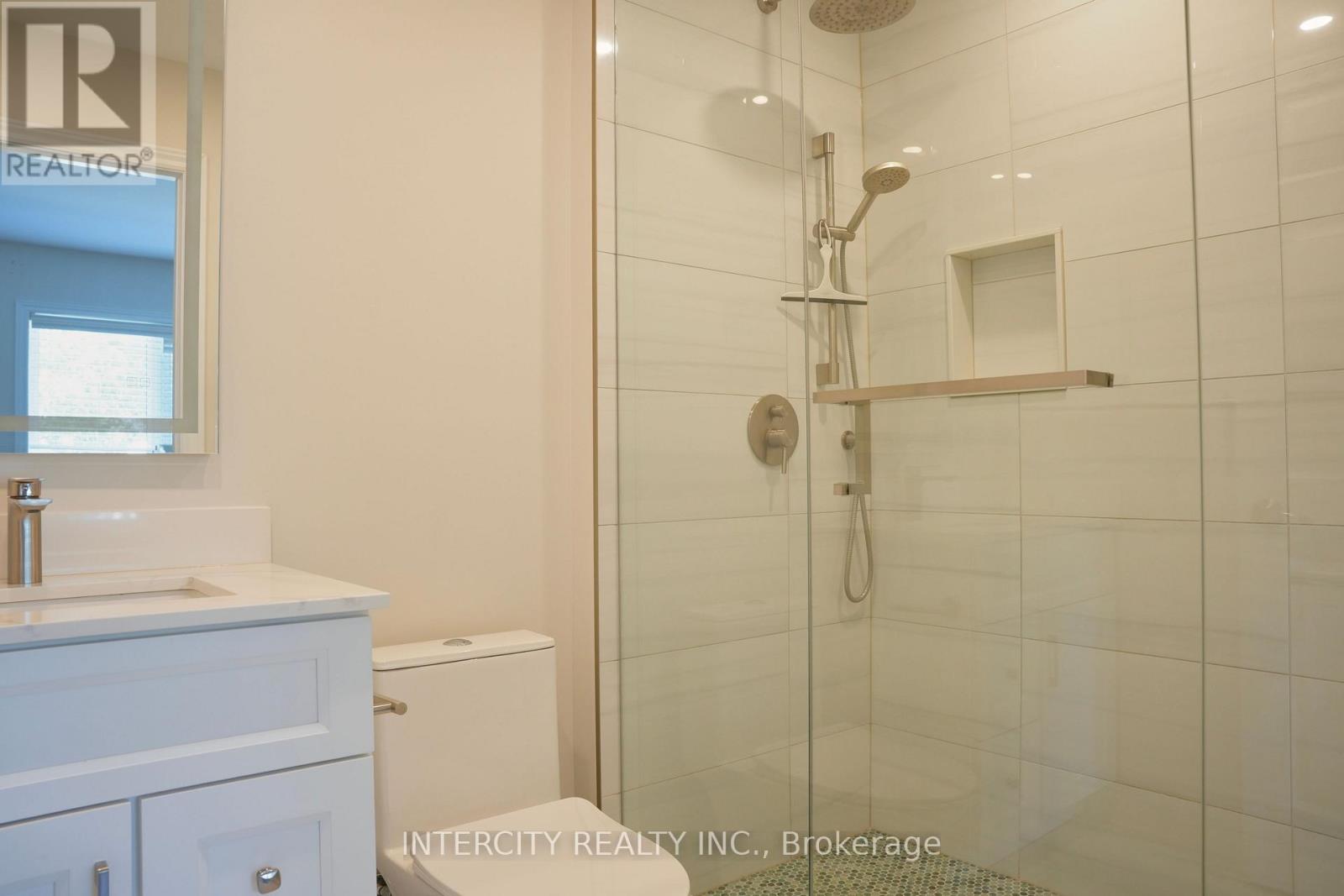 70 Belsite Court, Vaughan, Ontario  L0J 1C0 - Photo 22 - N13707094