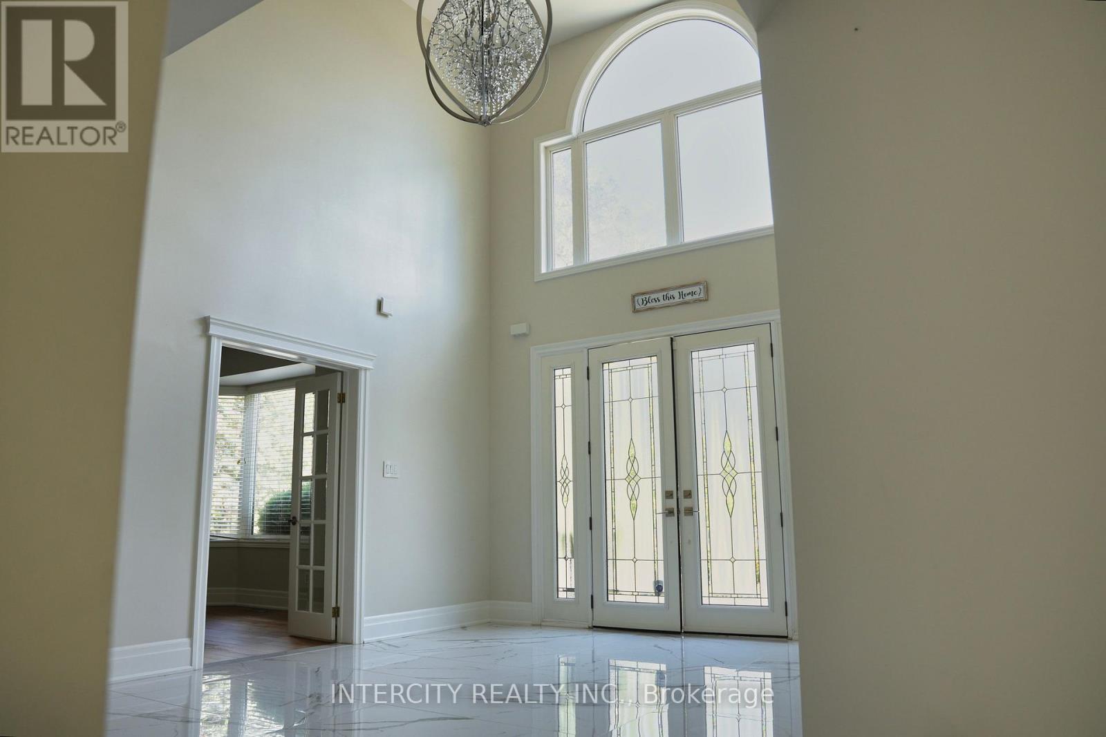 70 Belsite Court, Vaughan, Ontario  L0J 1C0 - Photo 6 - N13707094