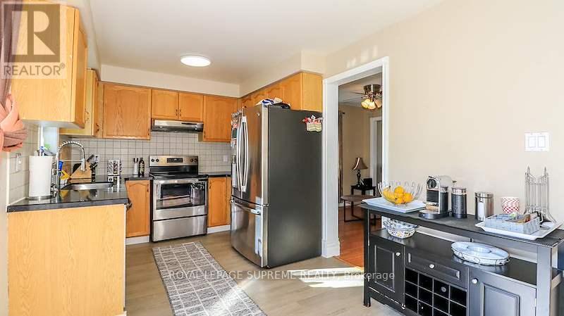 2169 Jans Boulevard, Innisfil, Ontario  L9S 1Y4 - Photo 7 - N13707134