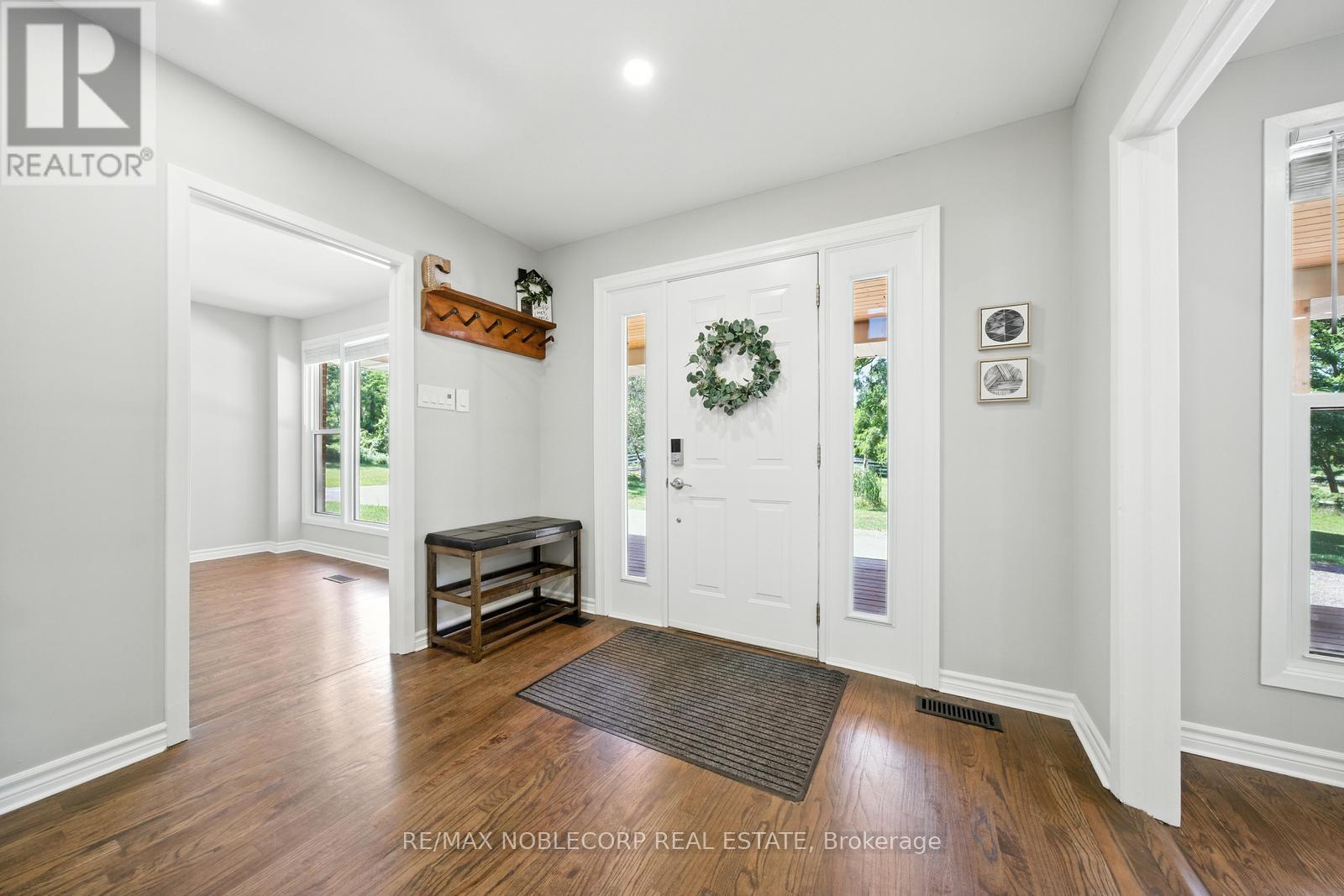 2037 15th Side Road, New Tecumseth (Tottenham), Ontario  L0G 1W0 - Photo 10 - N13707178