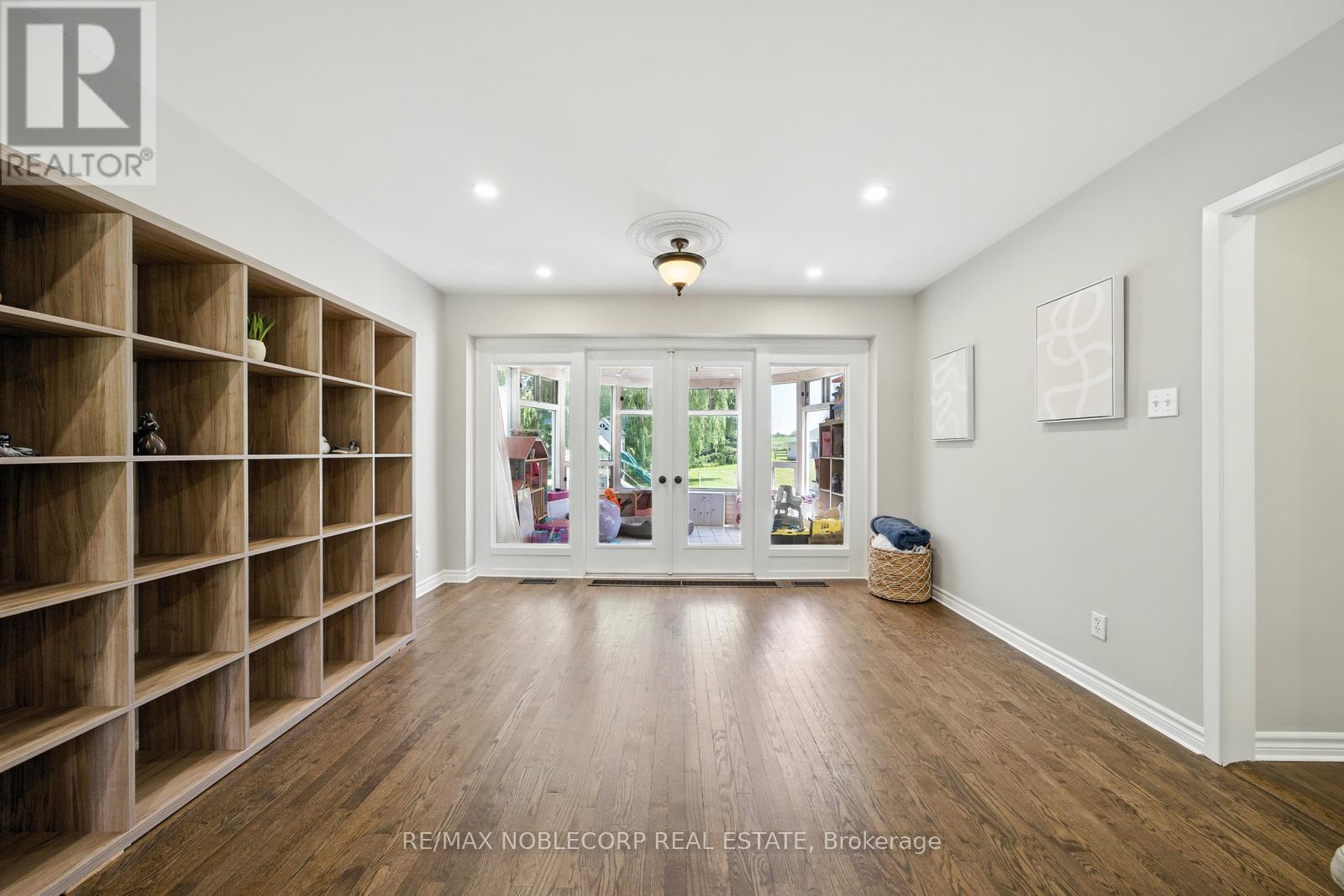 2037 15th Side Road, New Tecumseth (Tottenham), Ontario  L0G 1W0 - Photo 15 - N13707178
