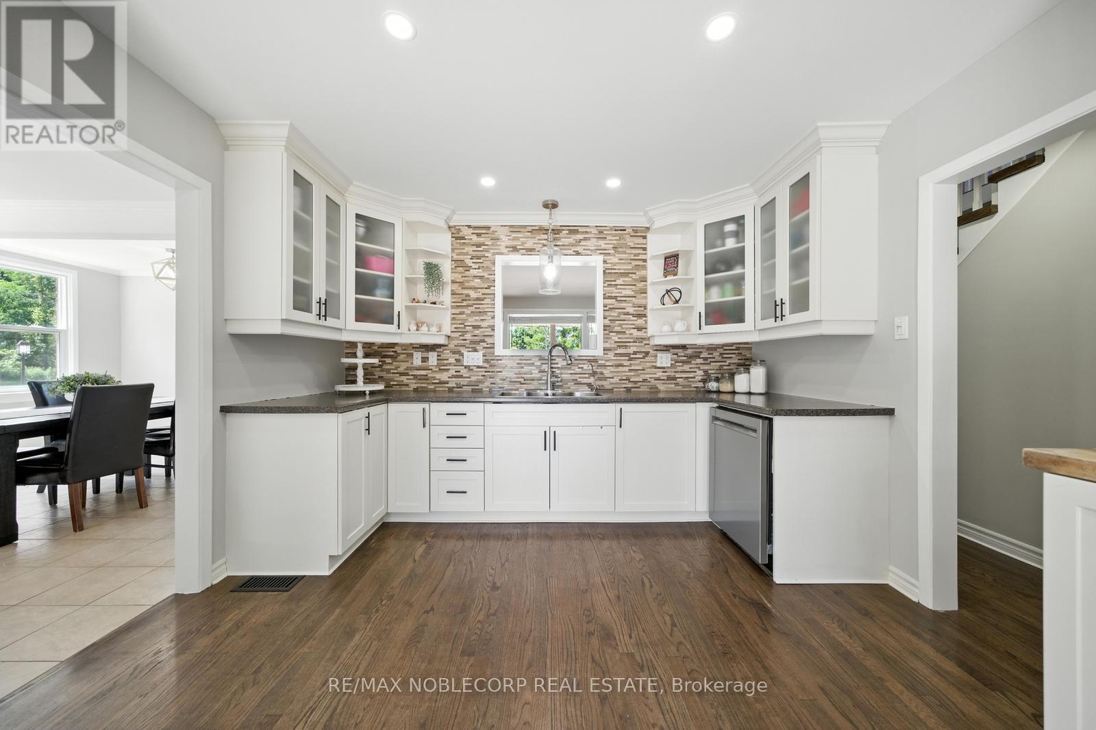 2037 15th Side Road, New Tecumseth (Tottenham), Ontario  L0G 1W0 - Photo 17 - N13707178