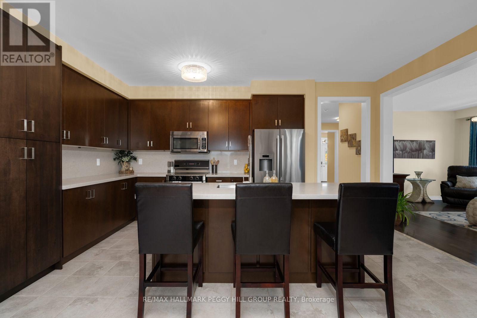 267 Kozlov Street, Barrie (West Bayfield), Ontario  L4N 6R7 - Photo 4 - S13707102