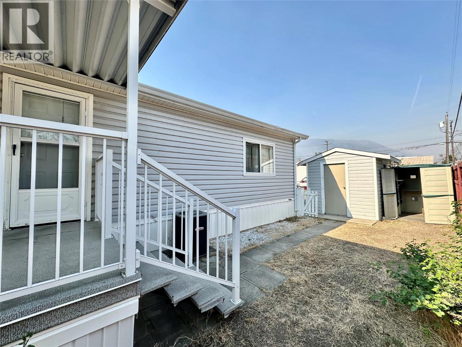 908 Blakeborough Avenue, Keremeos, British Columbia  V0X 1N2 - Photo 7 - 10397342