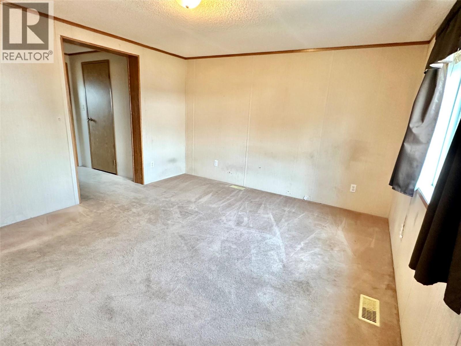 908 Blakeborough Avenue, Keremeos, British Columbia  V0X 1N2 - Photo 32 - 10397342