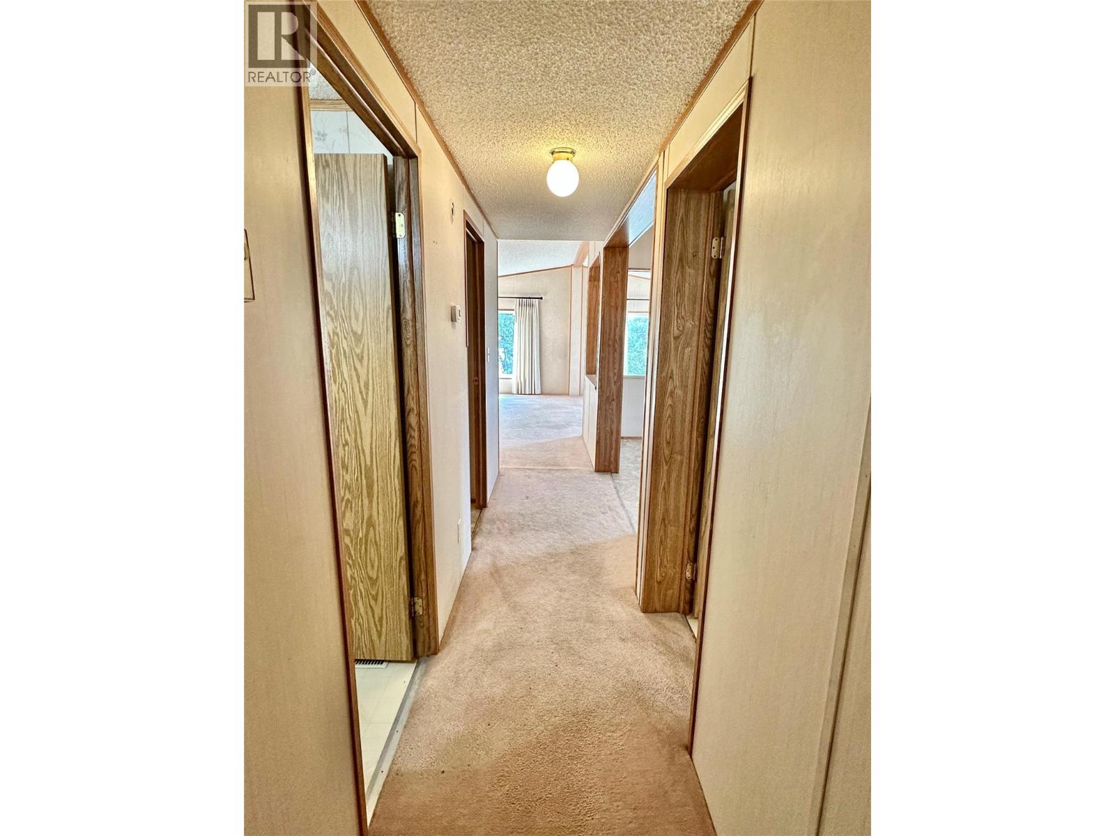 908 Blakeborough Avenue, Keremeos, British Columbia  V0X 1N2 - Photo 30 - 10397342