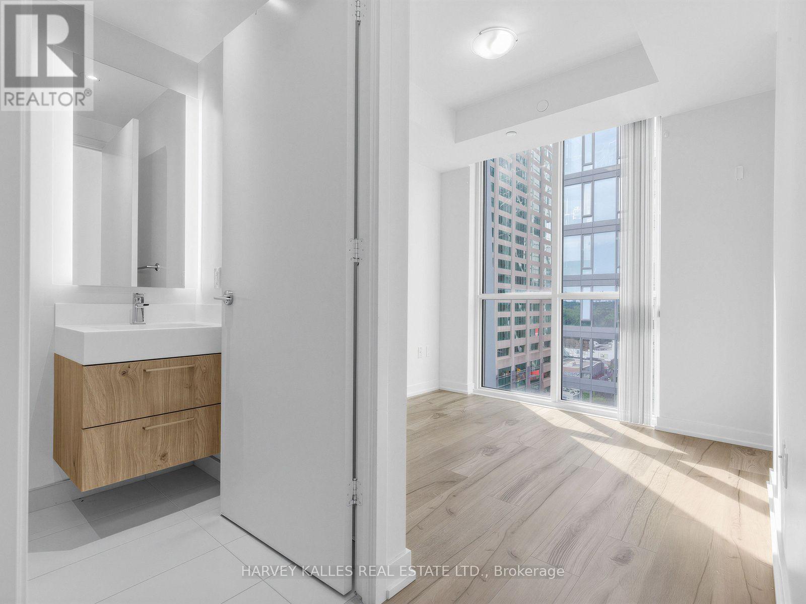 912 - 1 Yorkville Avenue, Toronto, Ontario  M4W 0B1 - Photo 14 - C13707008