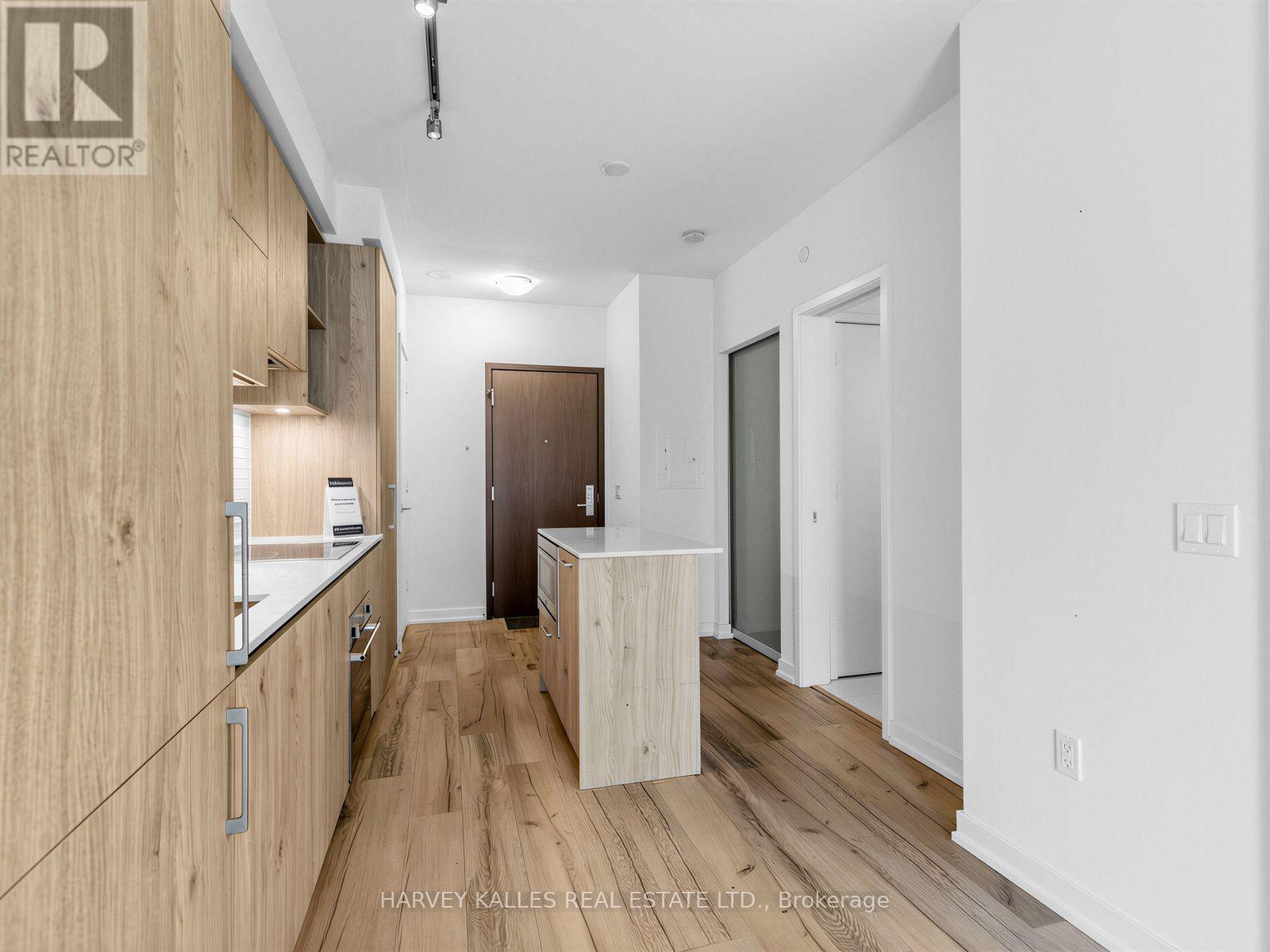 912 - 1 Yorkville Avenue, Toronto, Ontario  M4W 0B1 - Photo 2 - C13707008