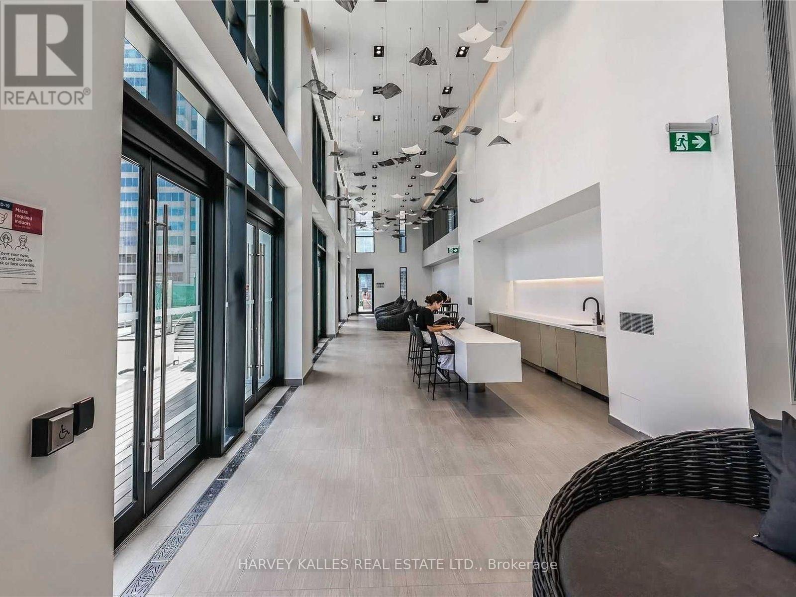 912 - 1 Yorkville Avenue, Toronto, Ontario  M4W 0B1 - Photo 37 - C13707008