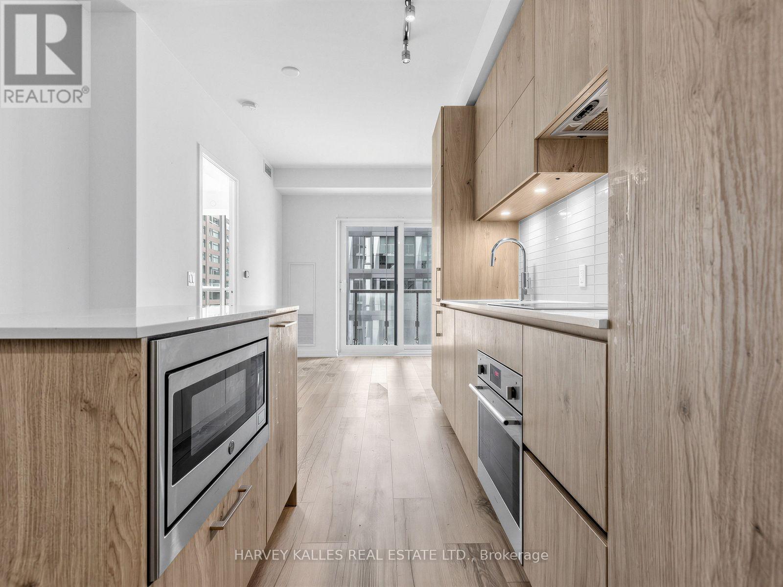 912 - 1 Yorkville Avenue, Toronto, Ontario  M4W 0B1 - Photo 8 - C13707008