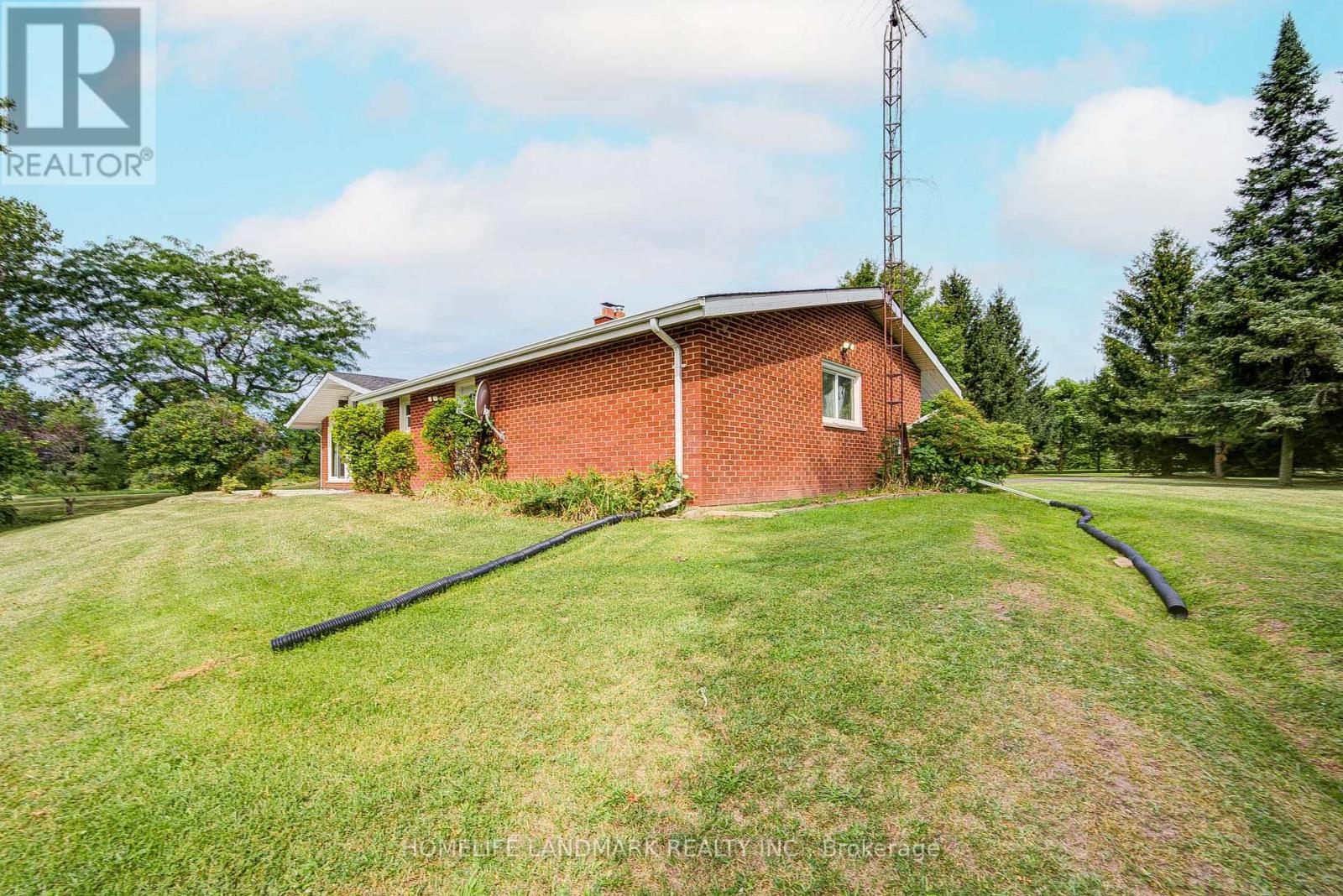 1098 15th Side Road, New Tecumseth, Ontario  L0G 1T0 - Photo 47 - N13694288