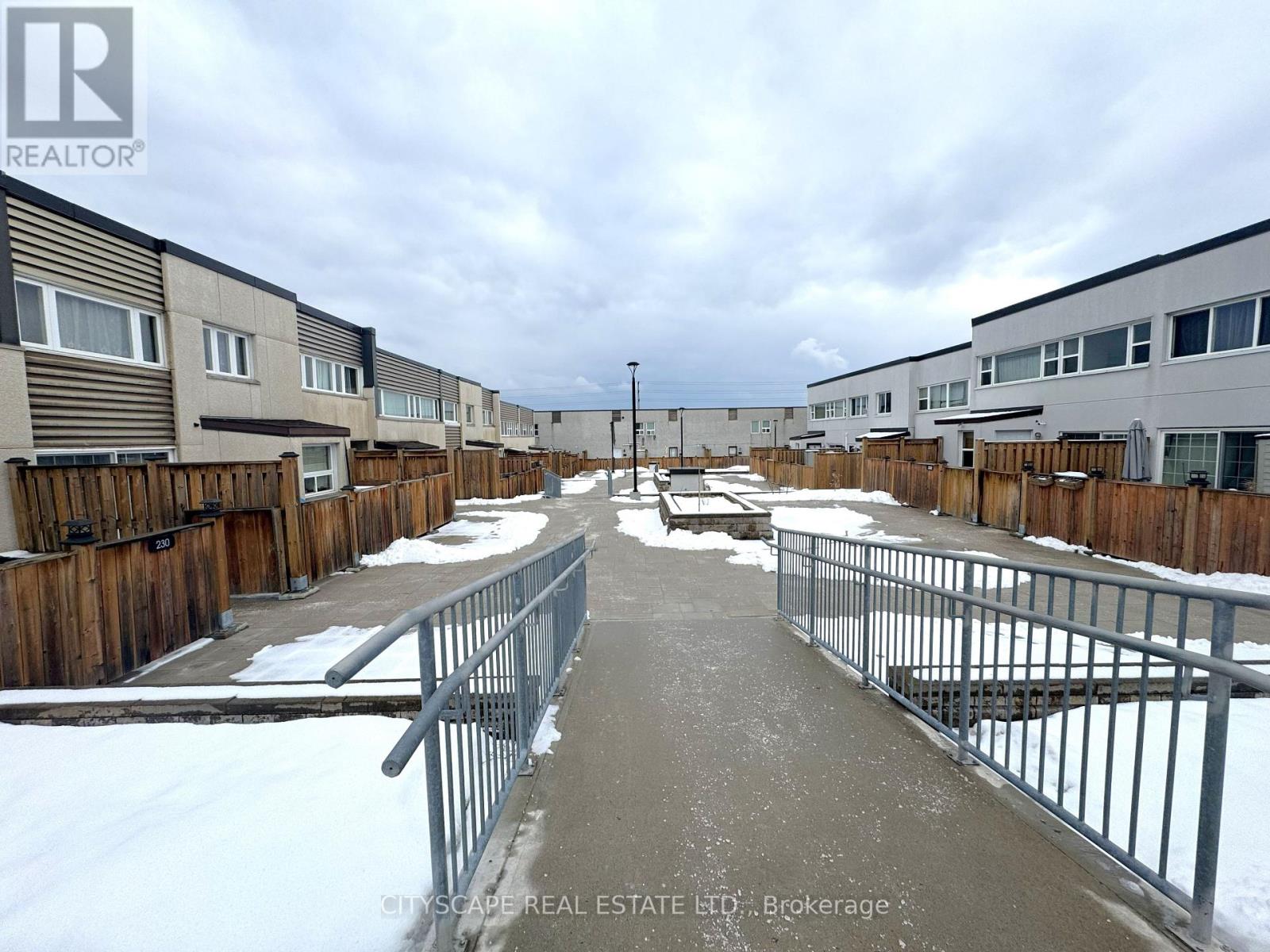 192 - 1055 Dundas Street E, Mississauga, Ontario  L4Y 3X6 - Photo 24 - W13707090