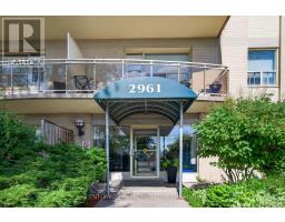 202 - 2961 DUFFERIN STREET, Toronto, Ontario