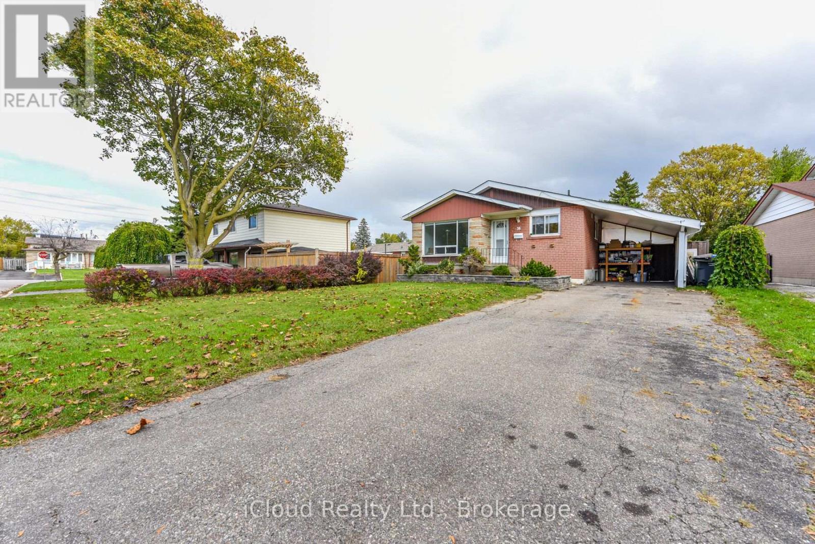 38 WELBECK DRIVE, Brampton, Ontario