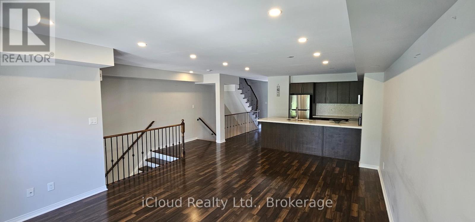8 - 3070 Thomas Street, Mississauga, Ontario  L5M 0T2 - Photo 5 - W13456688