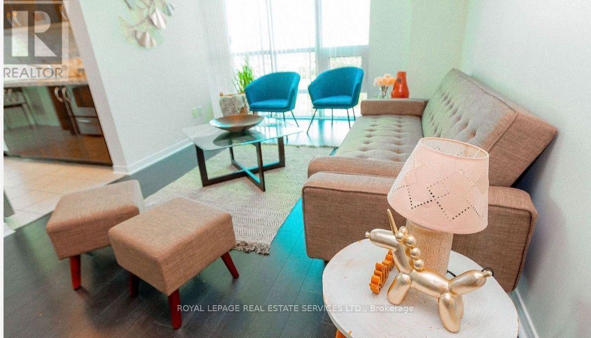1503 - 4900 Glen Erin Drive, Mississauga, Ontario  L5M 7S2 - Photo 2 - W13702668
