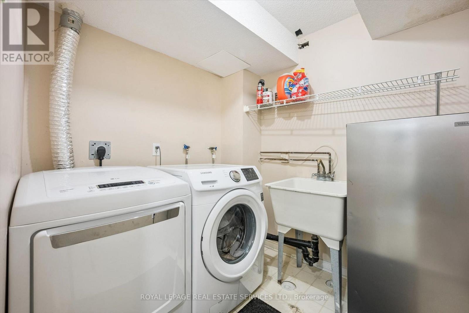 66 - 1240 Westview Terrace, Oakville, Ontario  L6M 3M4 - Photo 35 - W13706348