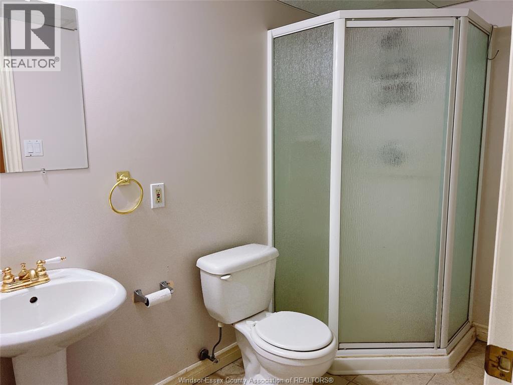 2620 Norfolk Street, Windsor, Ontario  N9E 4S4 - Photo 18 - 26020591