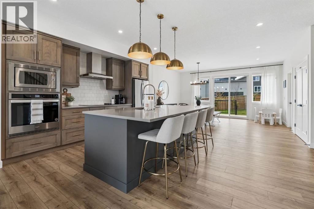 205 Precedence View, Cochrane, Alberta  T4C 2W8 - Photo 4 - A2321819