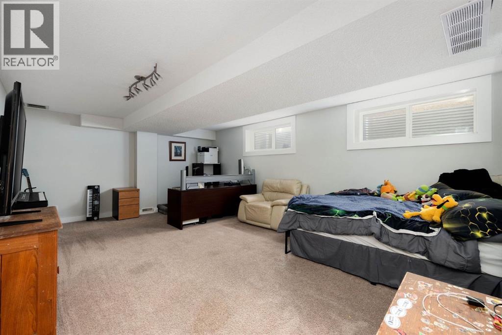 1041 Timberline Drive, Fort Mcmurray, Alberta T9K 1A8 - Photo 18 - A2320194