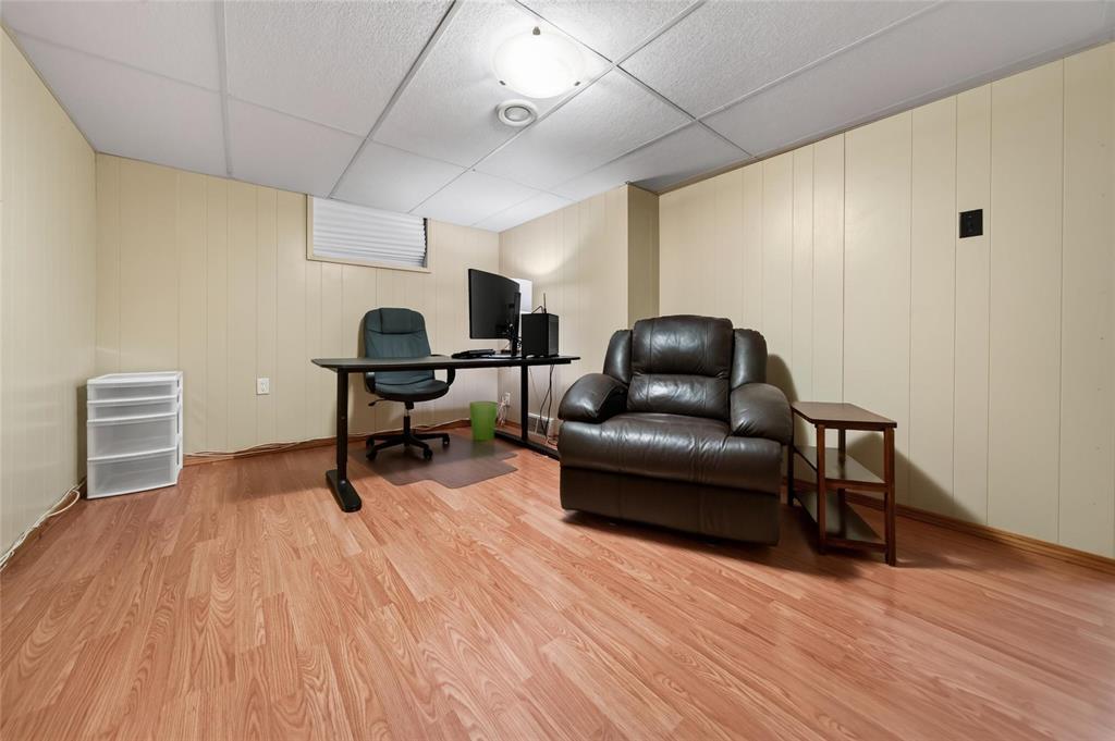 381 Smithfield Avenue, Winnipeg, Manitoba R2V 0E1 - Photo 22 - 202621217