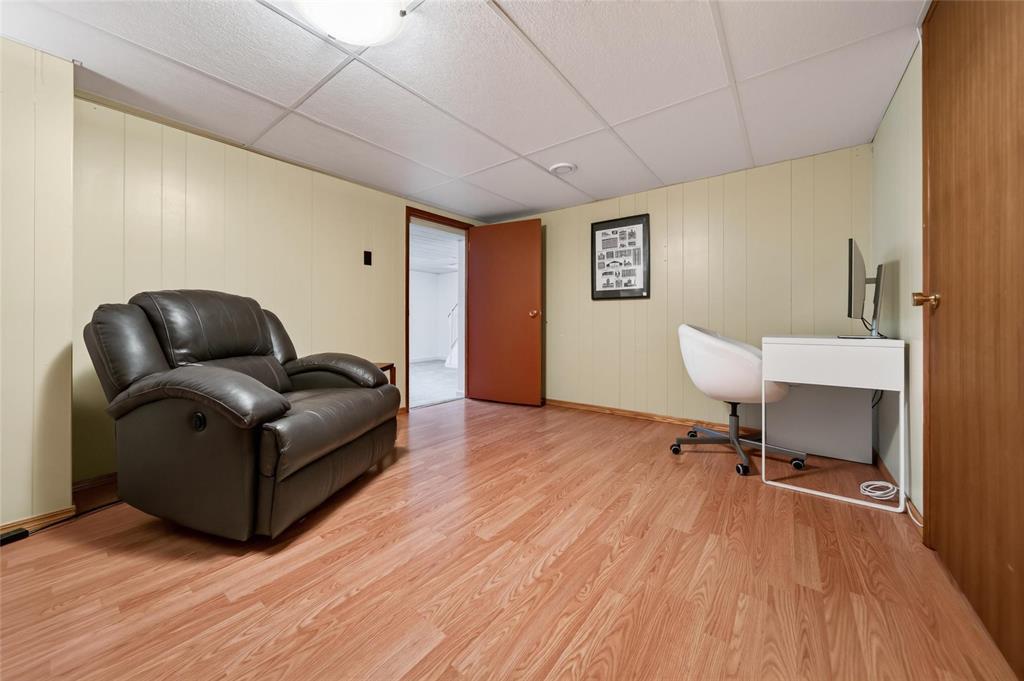 381 Smithfield Avenue, Winnipeg, Manitoba R2V 0E1 - Photo 23 - 202621217
