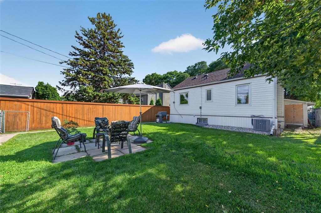 381 Smithfield Avenue, Winnipeg, Manitoba R2V 0E1 - Photo 28 - 202621217