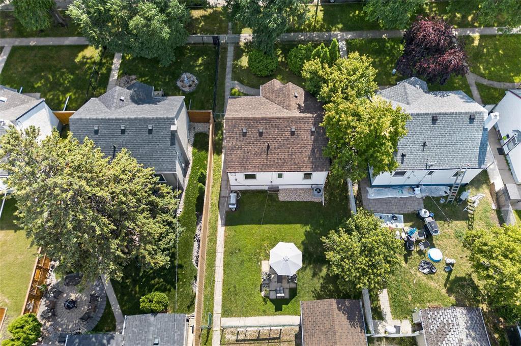 381 Smithfield Avenue, Winnipeg, Manitoba R2V 0E1 - Photo 31 - 202621217