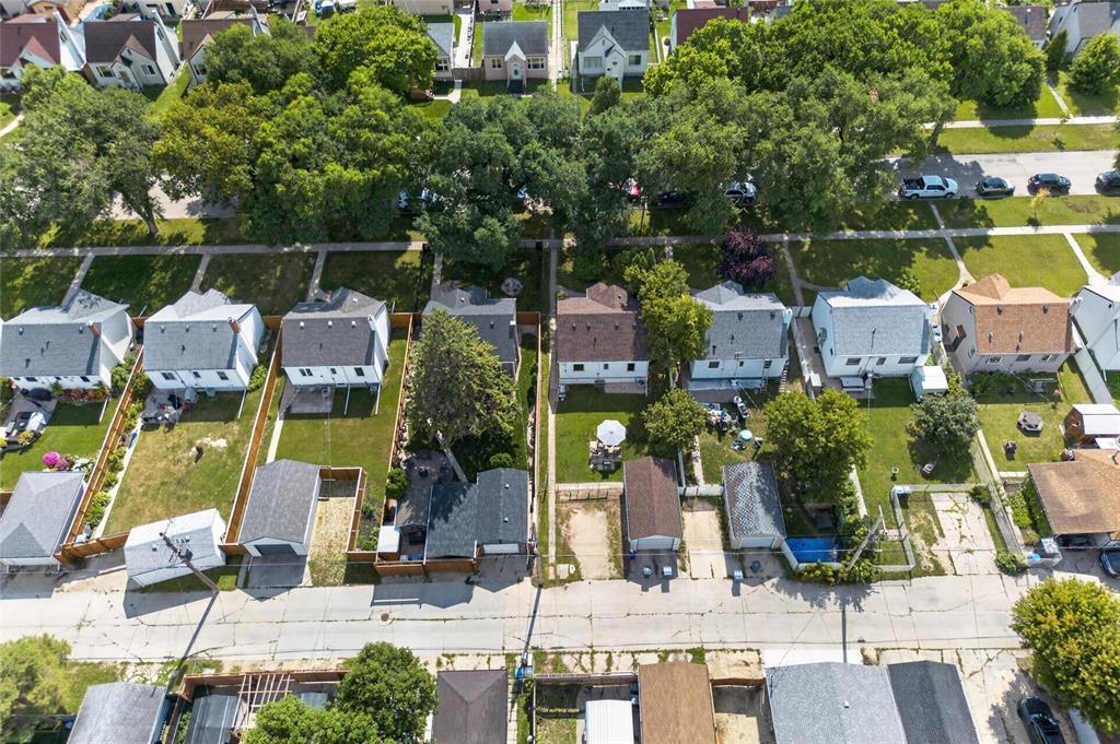 381 Smithfield Avenue, Winnipeg, Manitoba R2V 0E1 - Photo 32 - 202621217