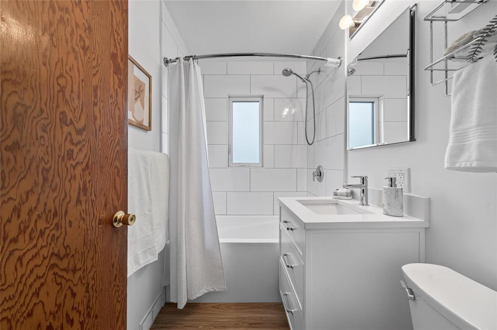 381 Smithfield Avenue, Winnipeg, Manitoba R2V 0E1 - Photo 5 - 202621217