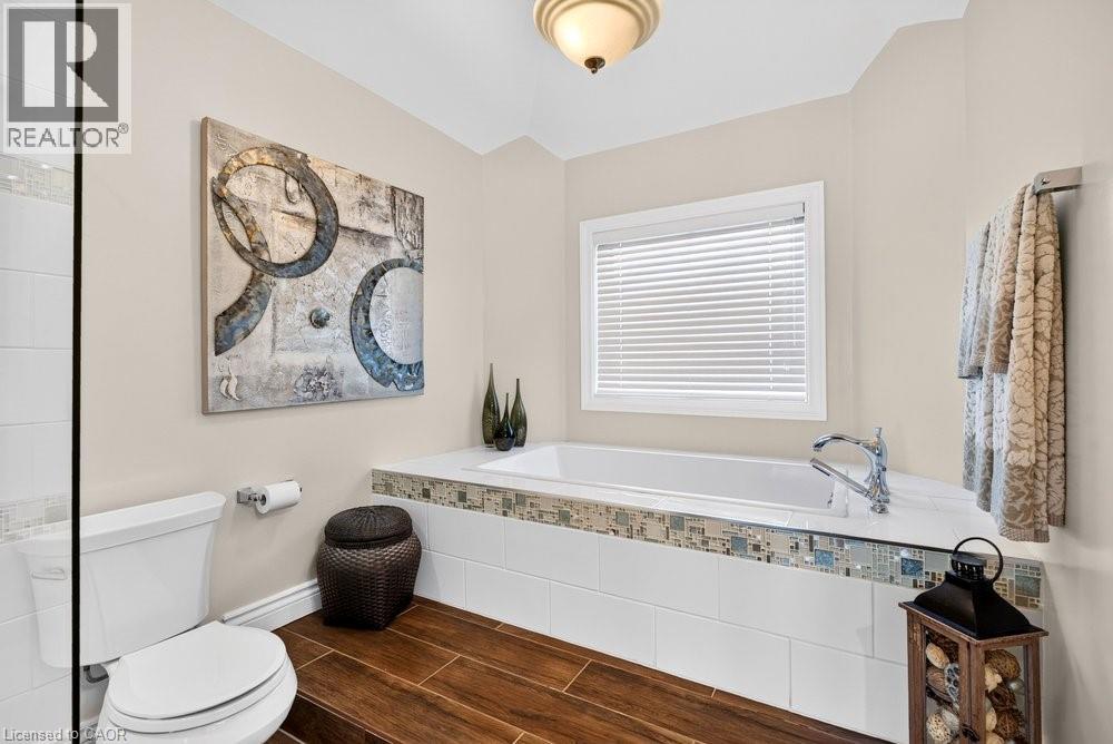 3334 Trelawny Circle, Mississauga, Ontario  L5N 6N5 - Photo 24 - 40843637