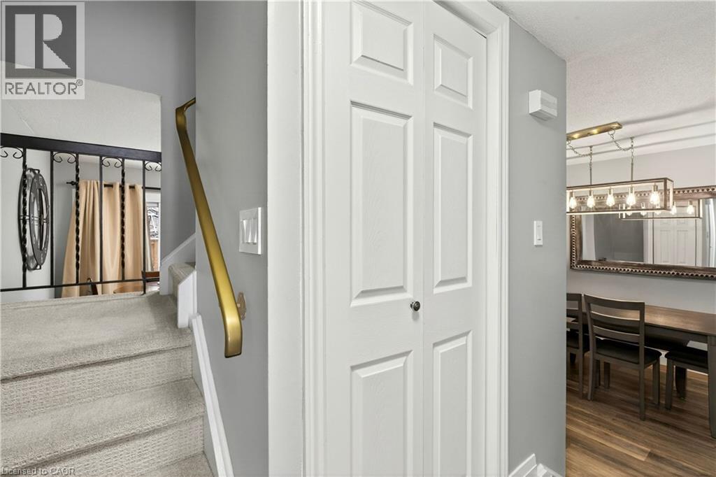 2185 Fairchild Boulevard Unit# 1, Burlington, Ontario  L7P 3P6 - Photo 5 - 40843975