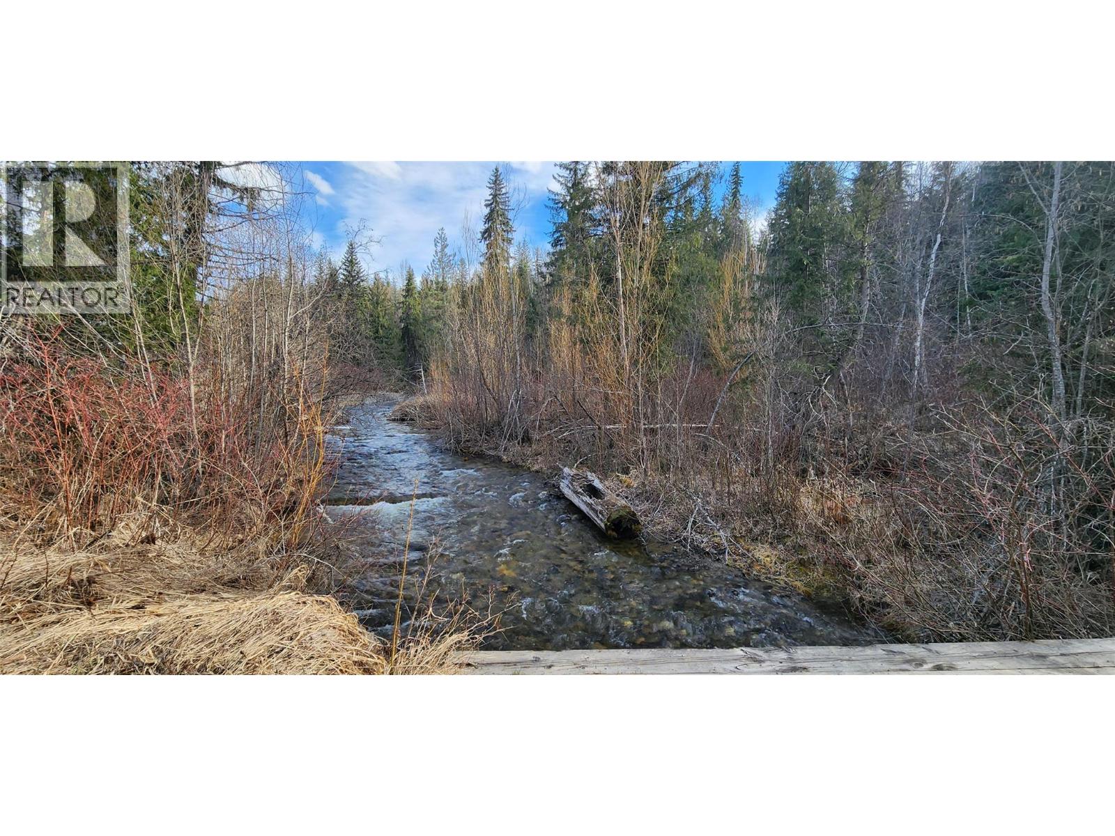 3584 Barriere South Road, Barriere, British Columbia  V0E 1E0 - Photo 18 - 10384943