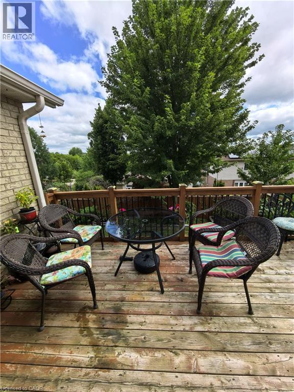 728 Munich Circle, Waterloo, Ontario  N2V 2N6 - Photo 25 - 40856499