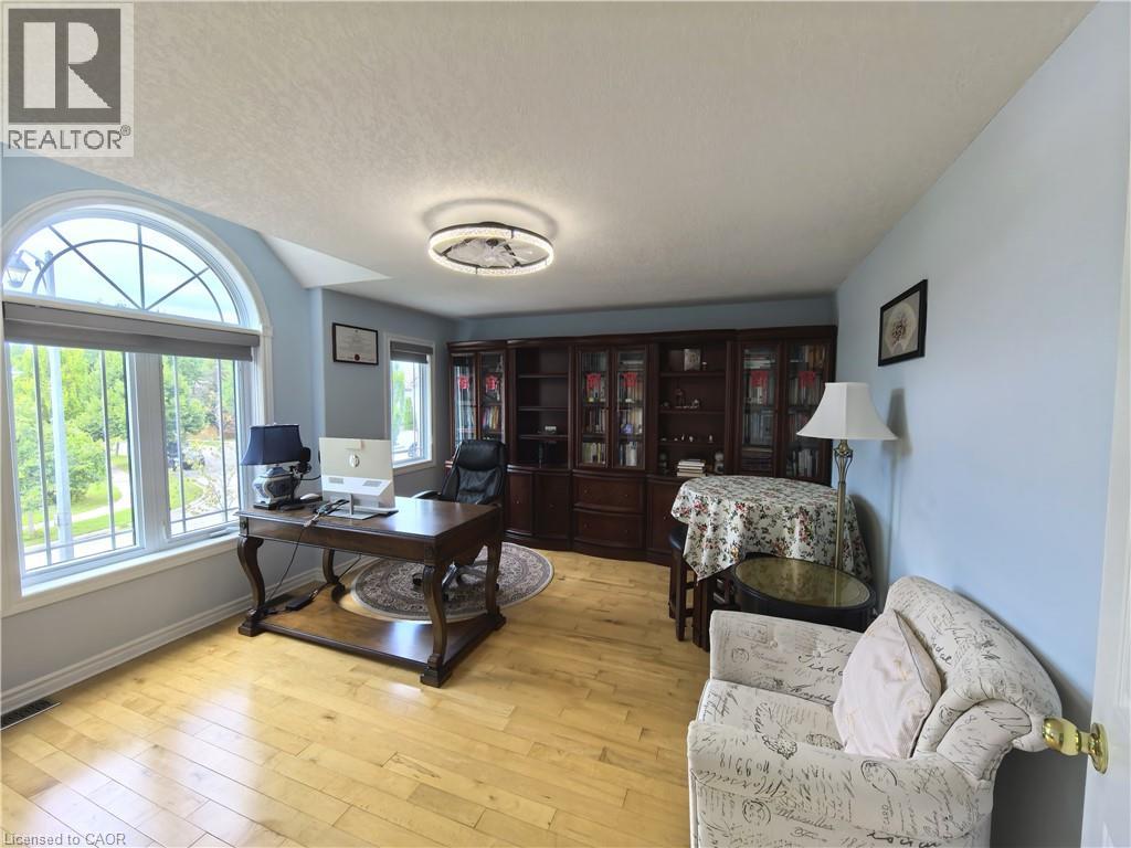 728 Munich Circle, Waterloo, Ontario  N2V 2N6 - Photo 16 - 40856499