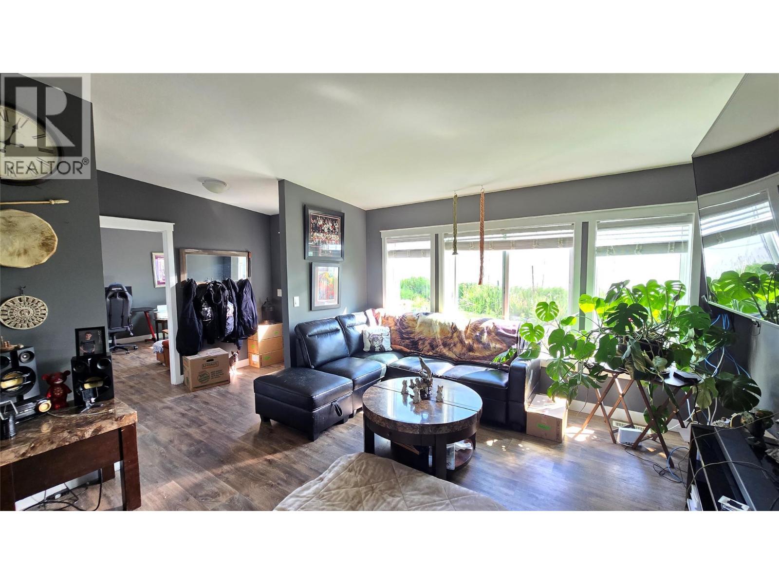 3341 Glengrove Road, Barriere, British Columbia  V0E 2E0 - Photo 6 - 10385635